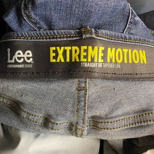 Lee Men's Extreme Motion Straight Fit Jeans - Dark Blue